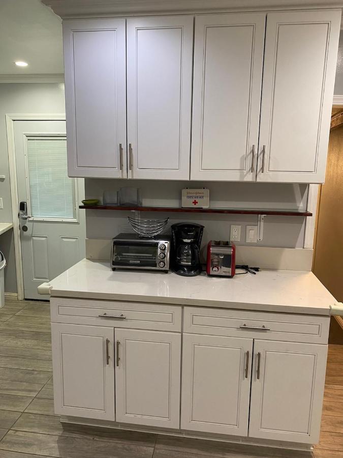 Private Room In Los Angeles La With Tv & Wifi & Ac & View Of Hollywood Sign & Private Fridge & Shared Kitchen!!! エクステリア 写真