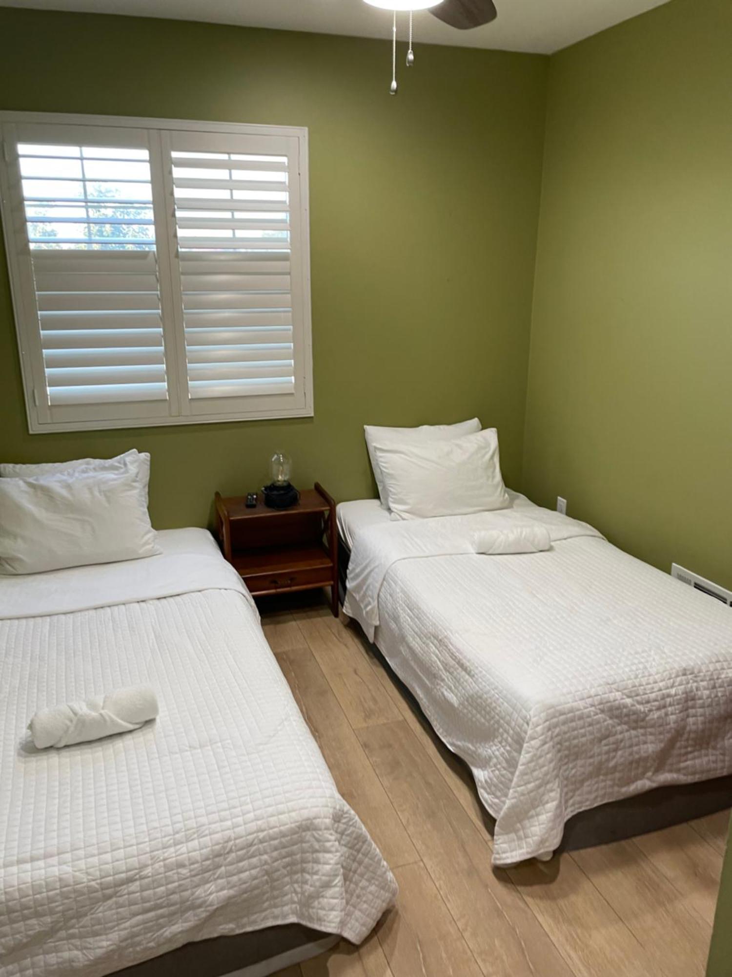 Private Room In Los Angeles La With Tv & Wifi & Ac & View Of Hollywood Sign & Private Fridge & Shared Kitchen!!! エクステリア 写真